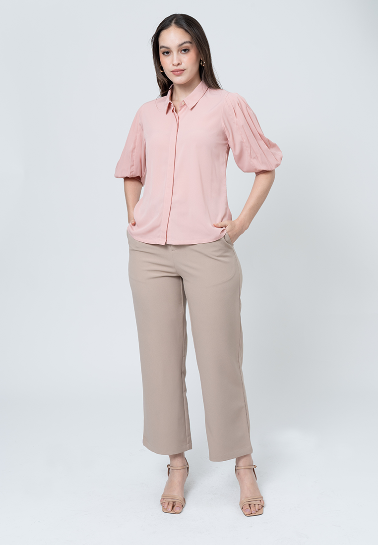 Anaiah Collared Top with Garterized Sleeves