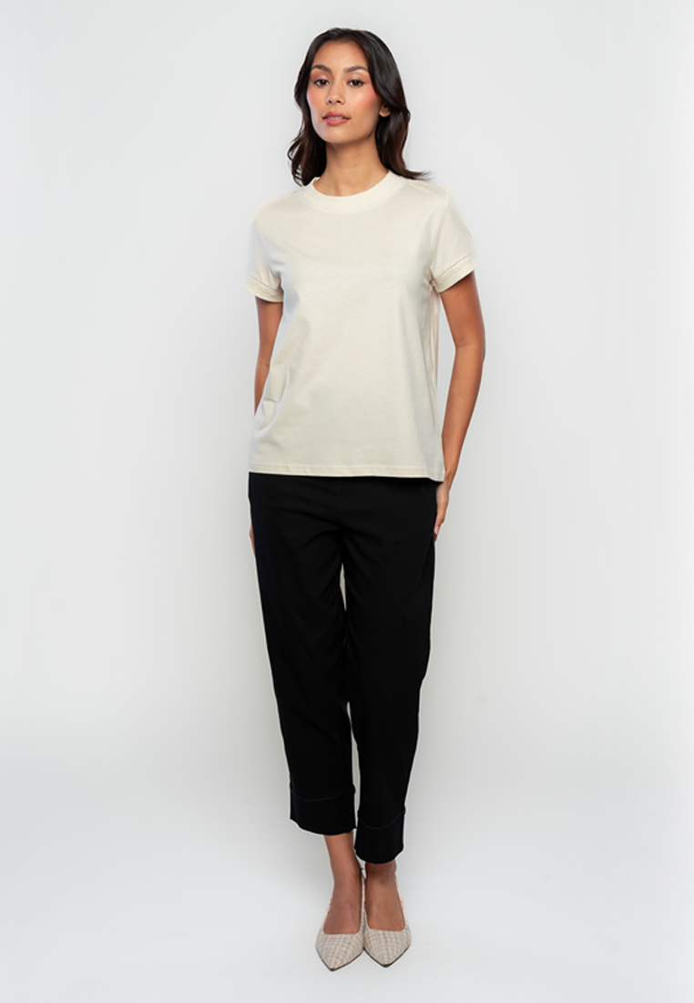 Araceli T-shirt with Braided Neckline Detail