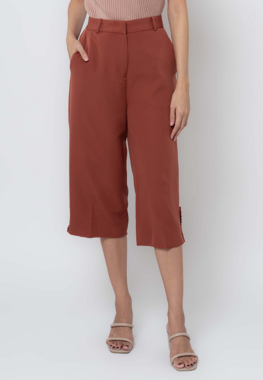 Casual Capri Pants with Pleated Tab Detail