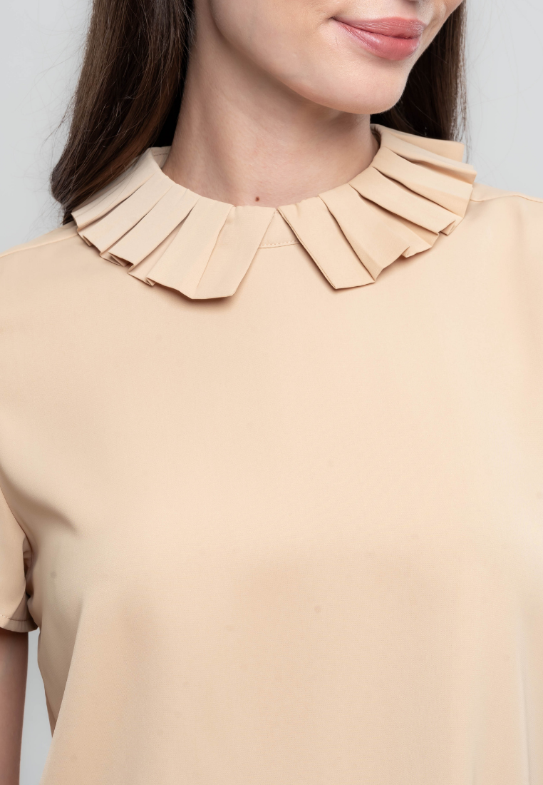 Fely Pleated Collar Plain Blouse