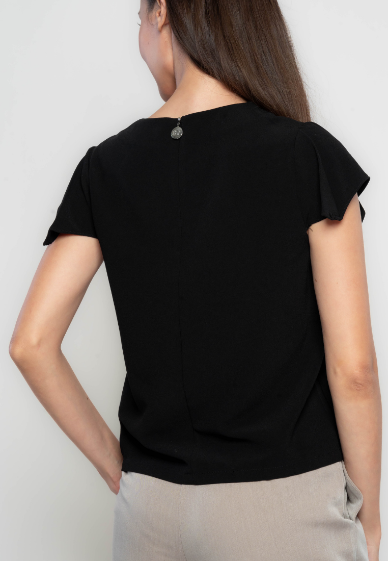 Bernita Geometric Neckline Top