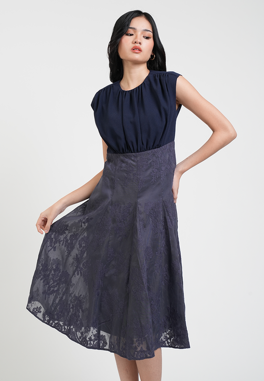 Tessa Cap Sleeve Lace Detail Midi Dress