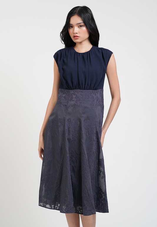 Tessa Cap Sleeve Lace Detail Midi Dress