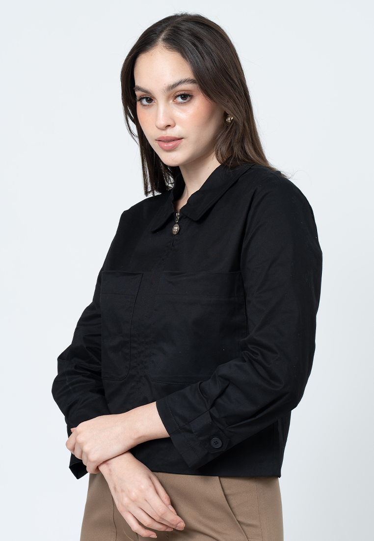 Aislinn Boxy Jacket with Front Pockets and Zip Up Opening