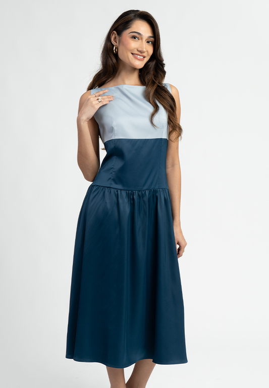 Amari Sleeveless Boat Neck Color Block Midi Dress