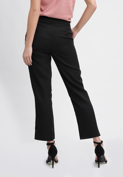 Delaney Slim Pants with Pocket Flap Detail