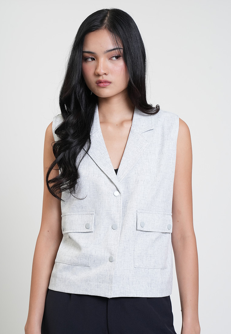 Crizza Sleeveless Notch Lapel Pocket Detail Vest
