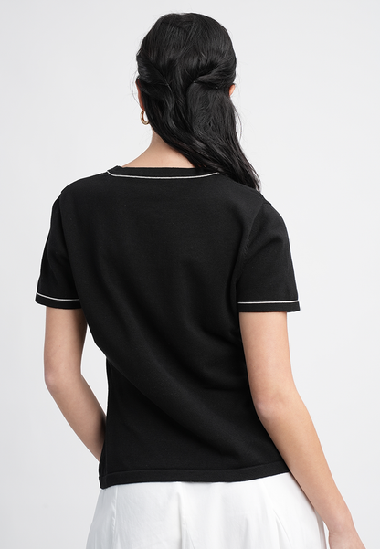 Gianna Classic Knit Top With Contrast Trim Crewneck