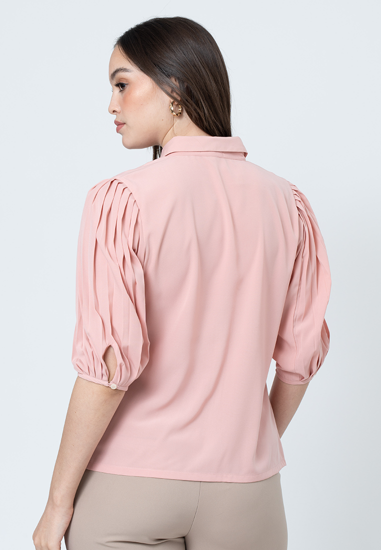 Anaiah Collared Top with Garterized Sleeves