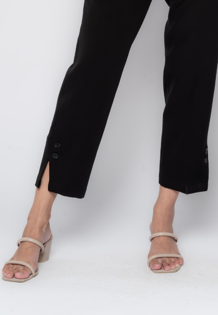 High Rise Slim Pants