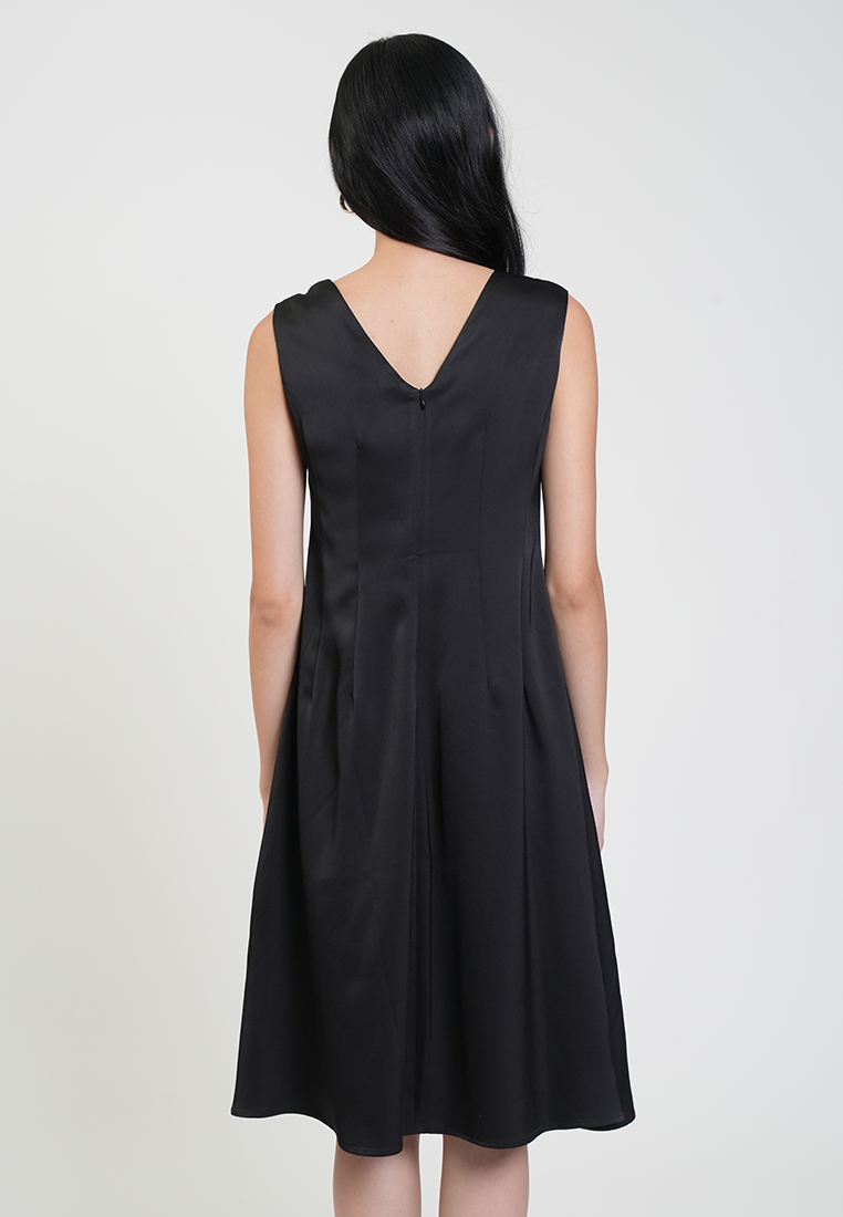 Genevieve Sleeveless Square-Neck Dress