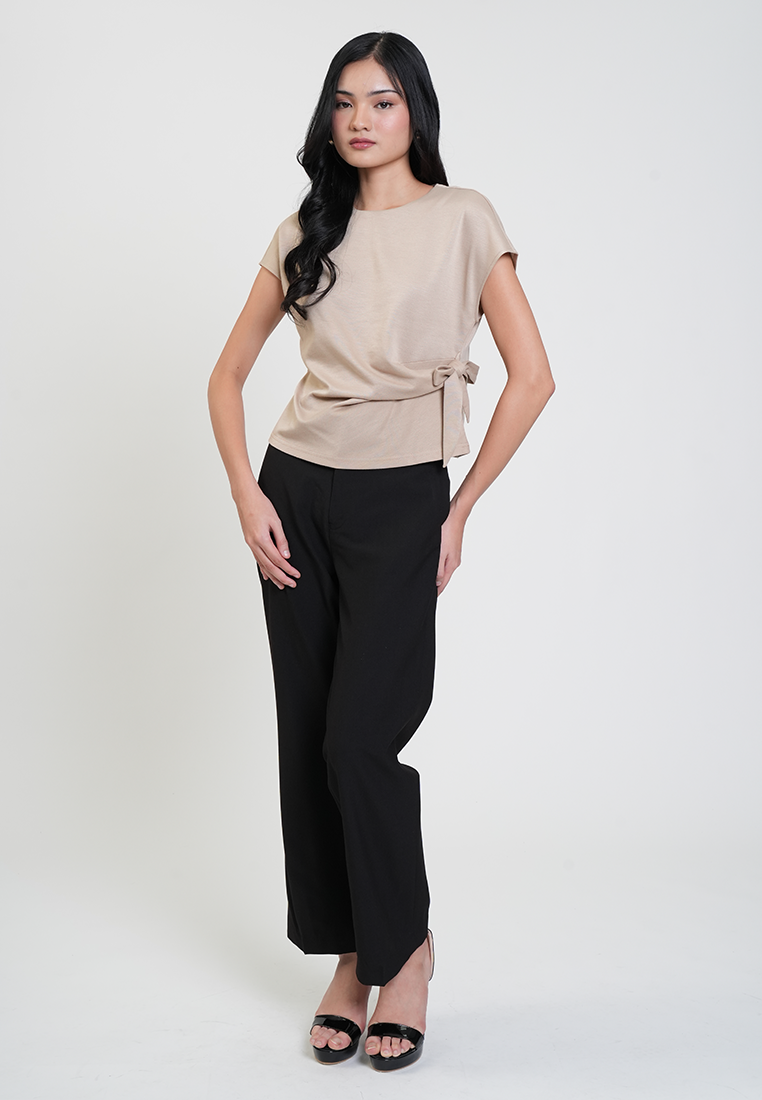 Delilah Asymmetric Side-Knot Top