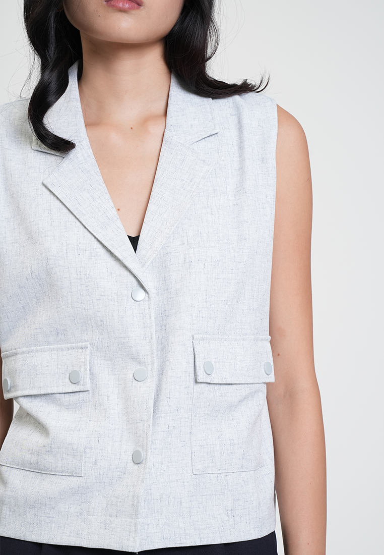 Crizza Sleeveless Notch Lapel Pocket Detail Vest