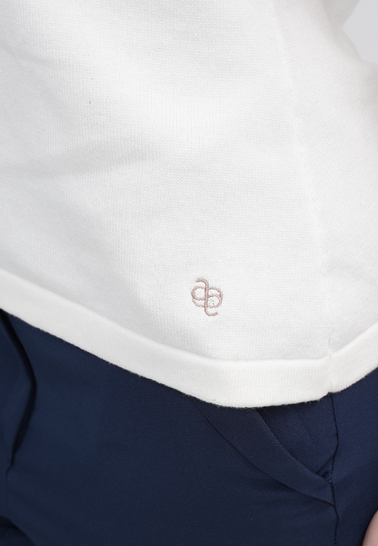 Gianna Classic Knit Top With Contrast Trim Crewneck