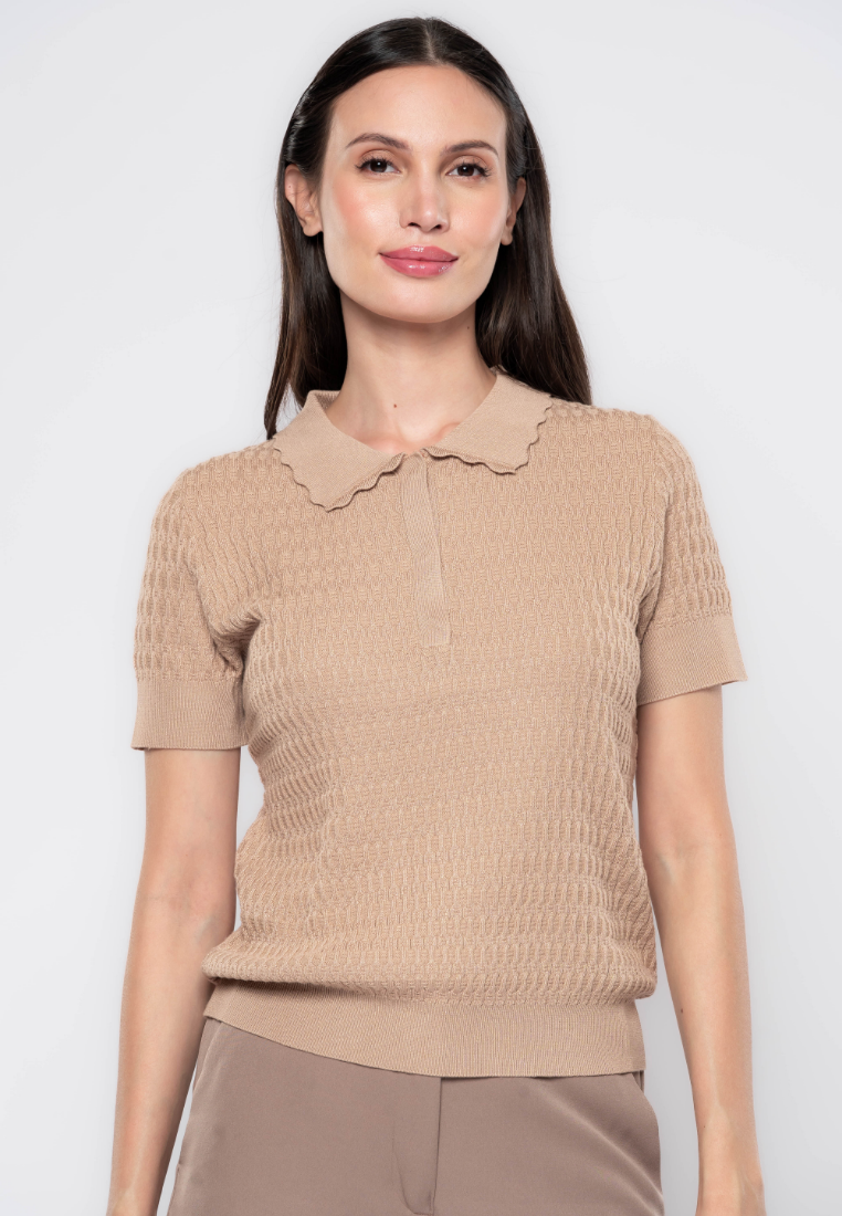 Yvonne Collared Textured Knit Top