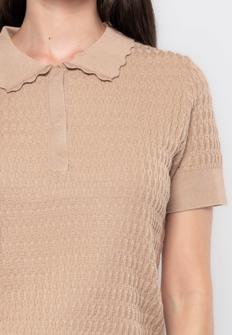 Yvonne Collared Textured Knit Top