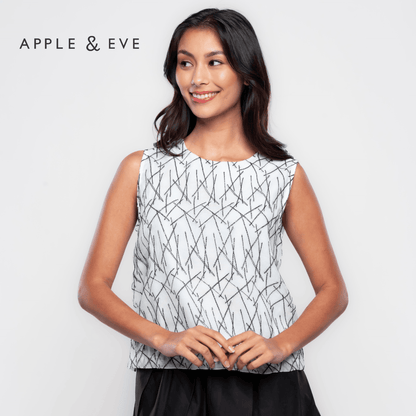 Apple & Eve Dawson Geometric Textured Lurex Sleeveless Top