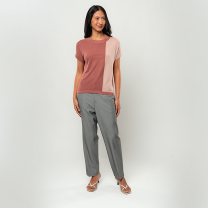 Apple & Eve Jessa Colorblock Short-Sleeve Knit Crewneck Blouse